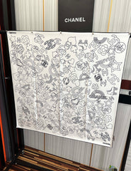 CHANEL 25S SCARF 90 IN SILK 738437