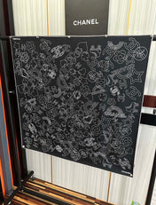 CHANEL 25S SCARF 90 IN SILK 738436
