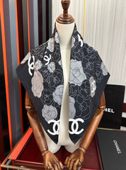 CHANEL 25S SCARF 90 IN SILK 738464
