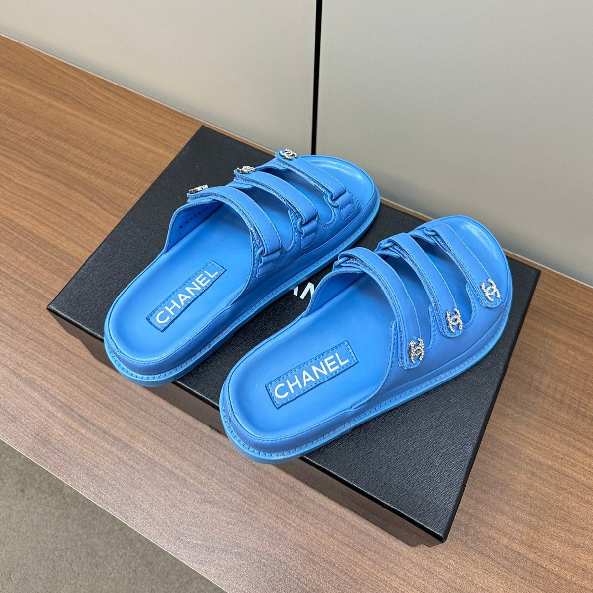 dad sandals dodger blue 3 rows lambskin mules