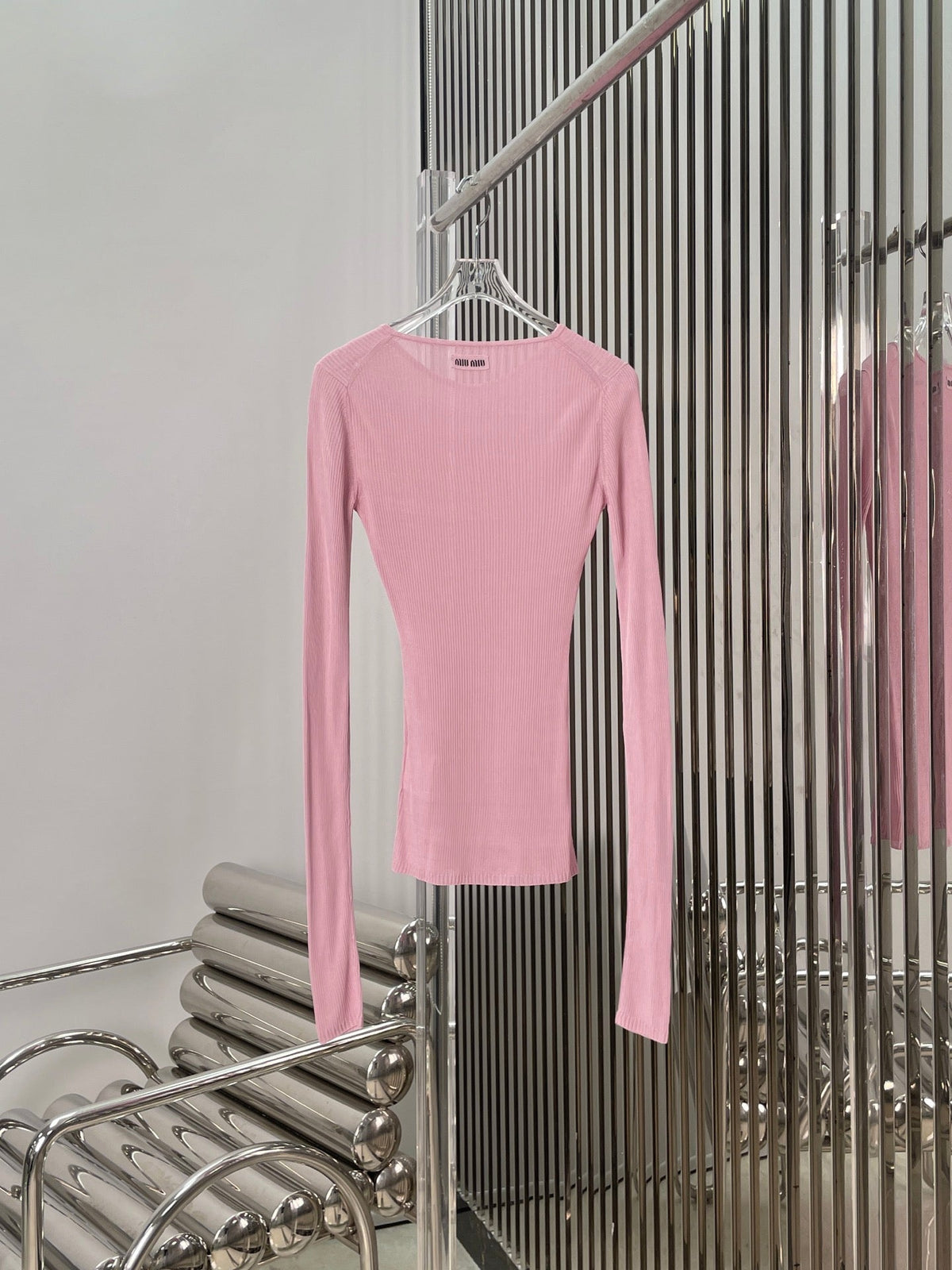 MIUMIU LONG-SLEEVE KNIT TOP STYLE 516