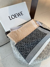 LOEWE 25S SCARF 140 IN WOOL SILK 577901