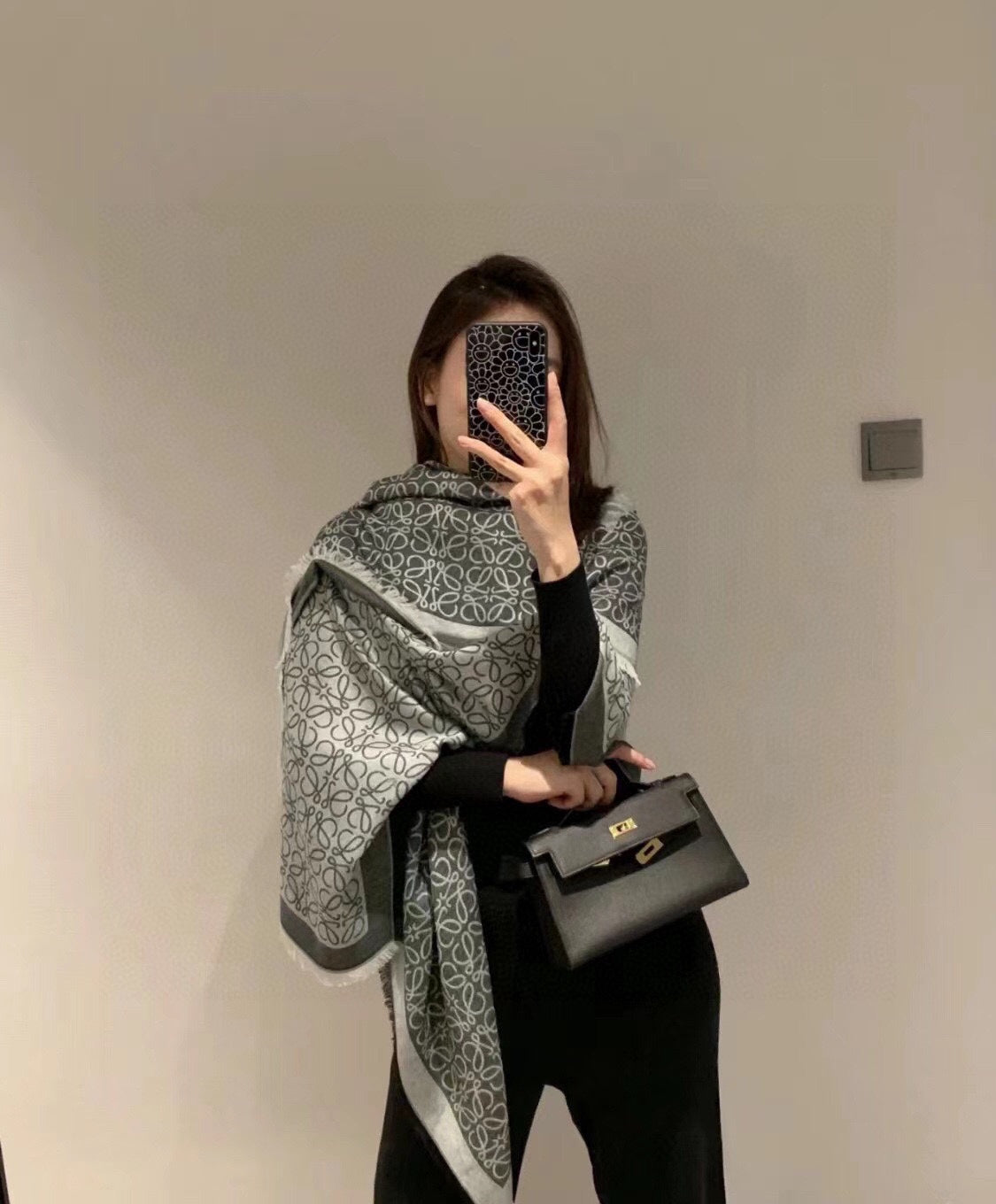 LOEWE 25S SCARF 140 IN WOOL SILK 577901