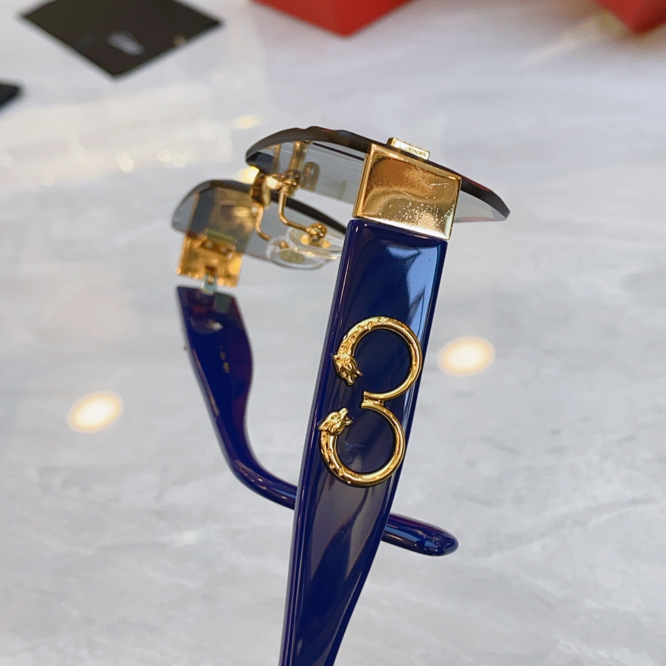 PANTHÈRE GEOMETRIC SUNGLASSES CT0637S IN METAL AND ACETATE