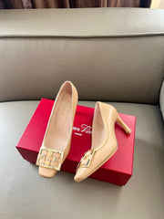 TROMPETTE BALLERINAS PUMPS IN NUDE SHINY CALFSKIN GOLD BUCKLE