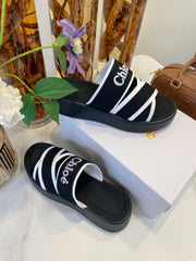 WOODY WEDGE SANDALS IN BLACK MIX WHITE CANVAS WITH RUBBER SOLE