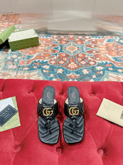 HIGH THONG MULE 55MM IN BLACK CALFSKIN WITH GOLD HARDWARE