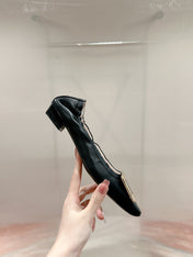 BELLE VIVIER BALLERINAS IN BLACK SHINY LAMBSKIN GOLD PATENT SQUARE BUCKLE