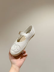 GG CROSS STRAP FLAT SHOES IN WHITE CALFSKIN WITH STRAW SOLE