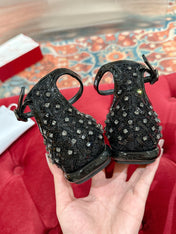BALLERINAS IN BLACK FABRIC WITH CRYSTAL DETAILING