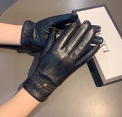 TOUCHSCREEN GLOVES WITH DOUBLE CORD TIGHTENING IN BLACK LAMBSKIN 440488
