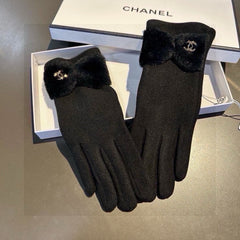 GLOVES IN BLACK WOOL WITH RABBIT FUR 456297