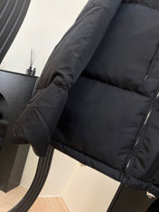 PRADA 25S PUFFER JACKET 620544