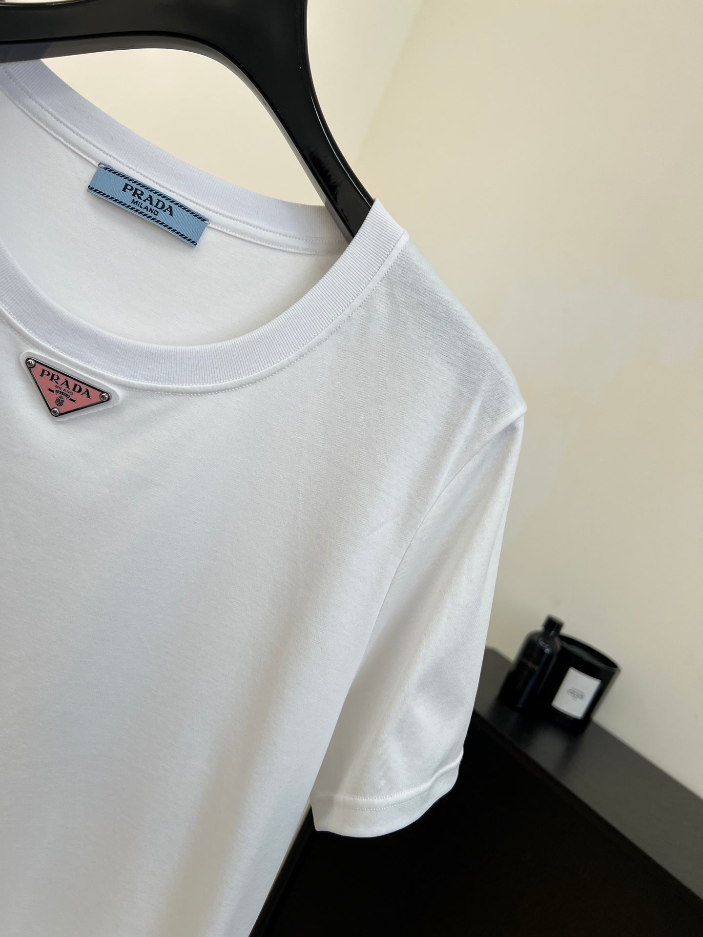 PRADA 26S SHORT SLEEVED T-SHIRT 749