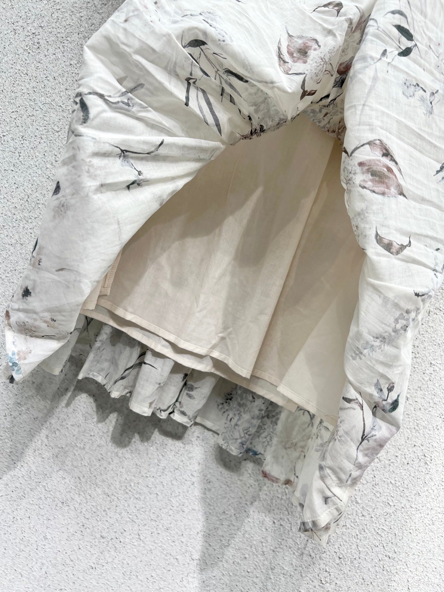 DIOR SHORT-SLEEVE RETRO DRESS 275031