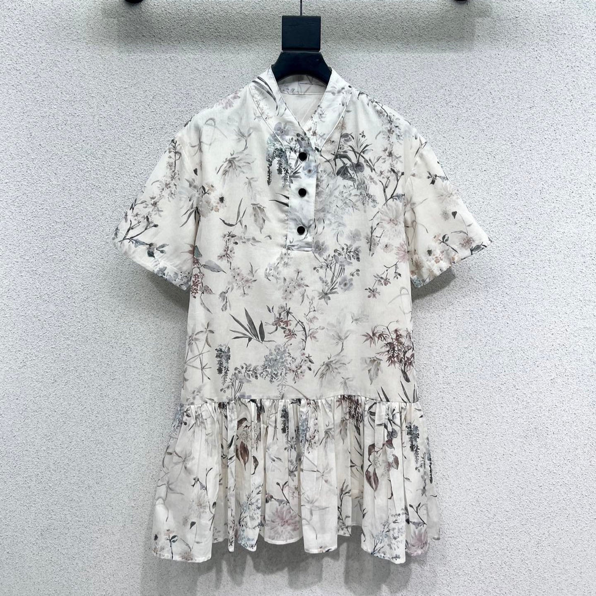 DIOR SHORT-SLEEVE RETRO DRESS 275031