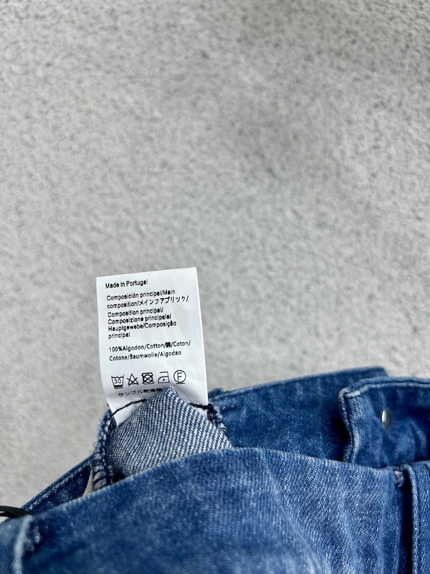 LOEWE DENIM SHORTS 269342