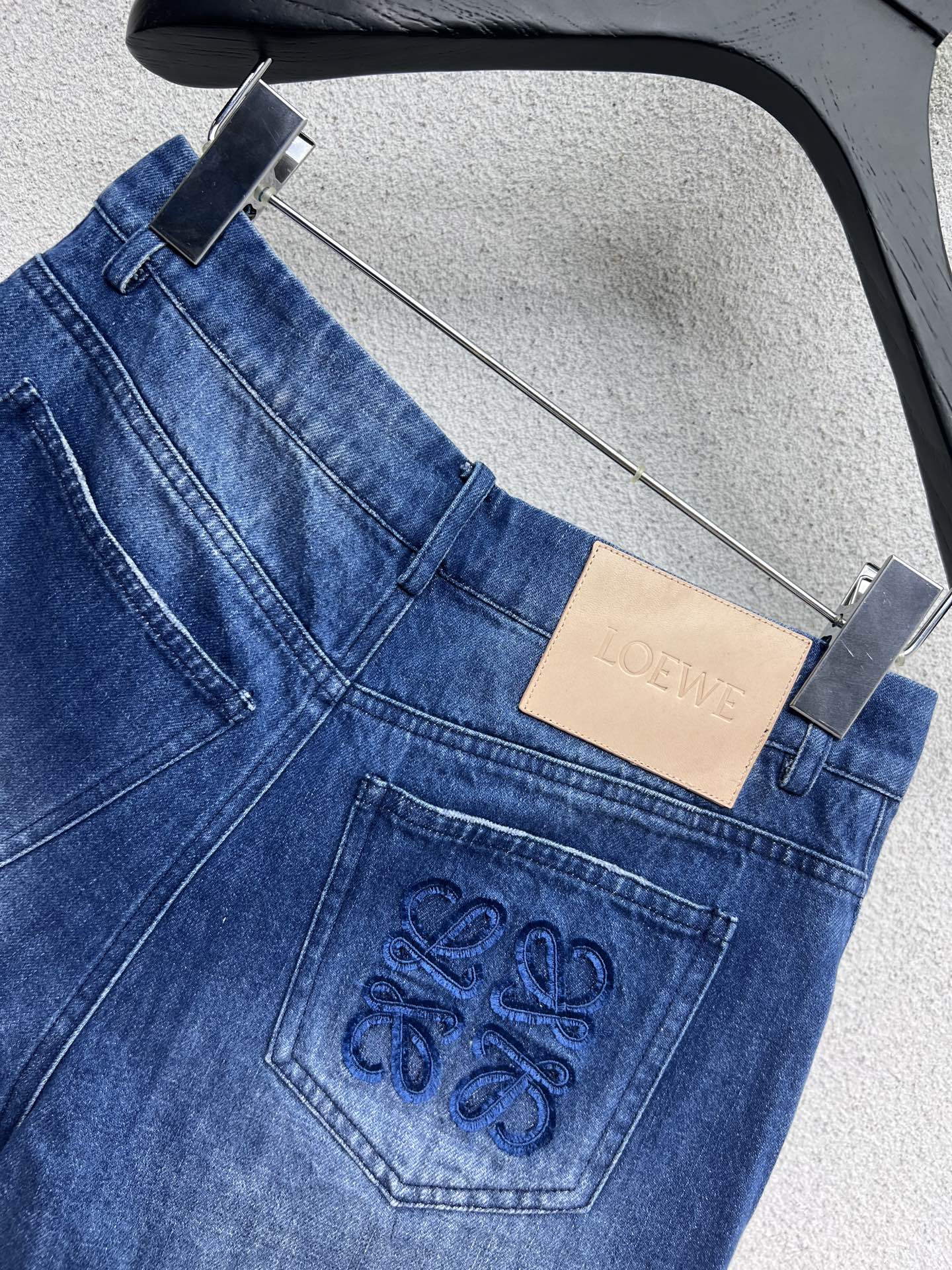 LOEWE DENIM SHORTS 269342