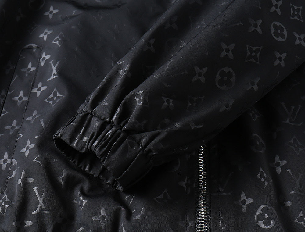 LV BLACK JACKET 239051