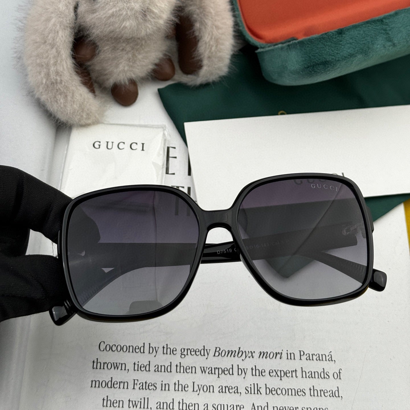 SQUARE FRAME SUNGLASSES G9751 IN ACETATE