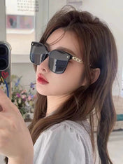 CHAIN SQUARE SUNGLASSES L8233 IN ACETATE