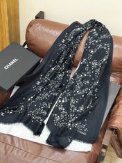 CHANEL 25S SCARF 200 IN CASHMERE 728986