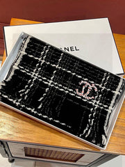 CHANEL 25S SCARF 185 IN CASHMERE 730560