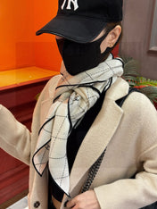 CHANEL 25S SCARF 140 IN SILK 735801