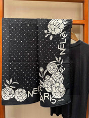 CHANEL 25S SCARF 140 IN SILK 735805