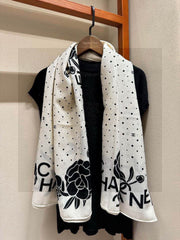 CHANEL 25S SCARF 140 IN SILK 735806