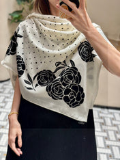 CHANEL 25S SCARF 140 IN SILK 735806