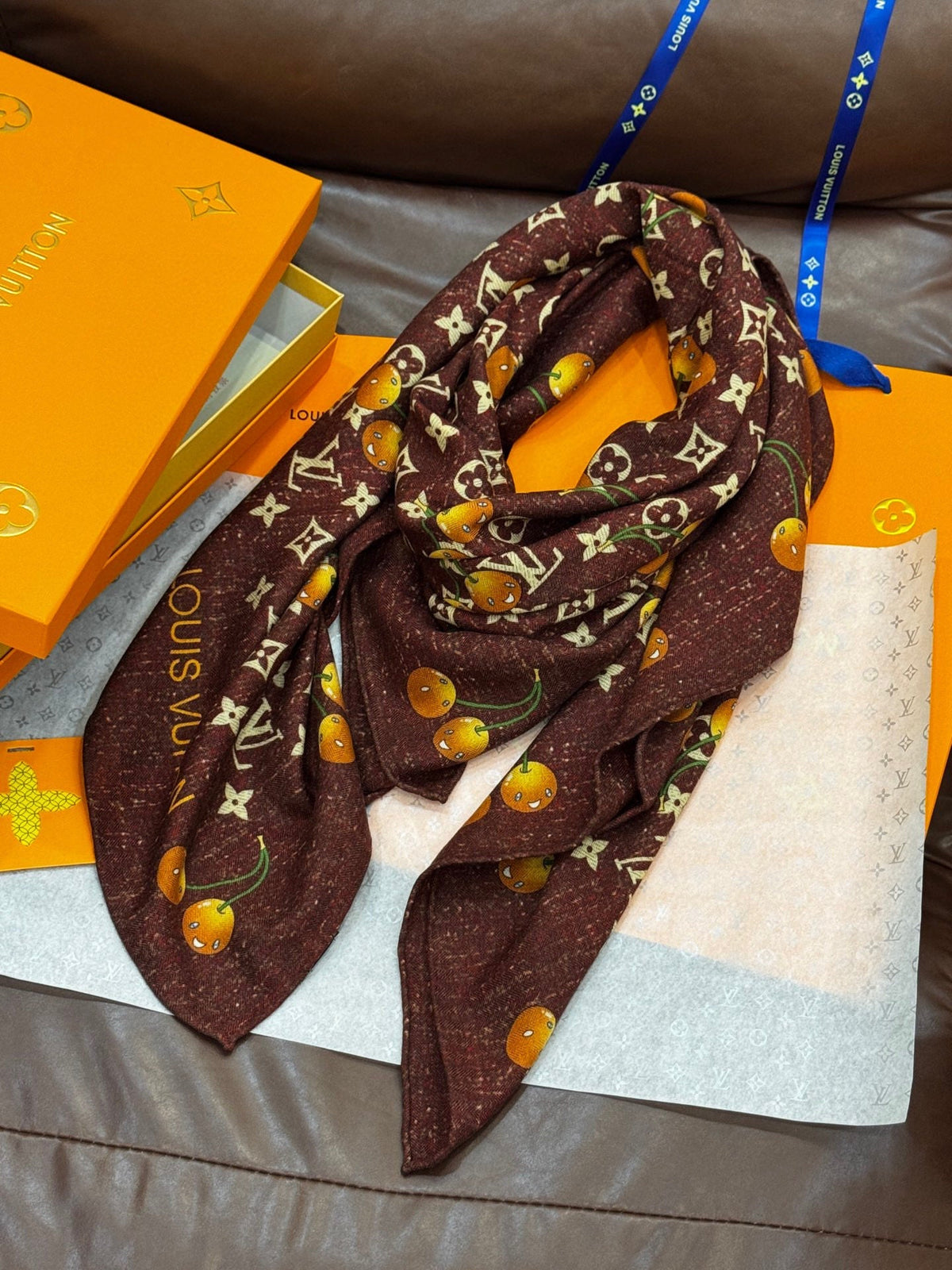 LV SCARF 140 CM IN WOOL MIX SILK 737266