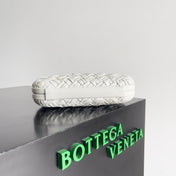 CLASSIC KNOT 20 IN WHITE LAMBSKIN