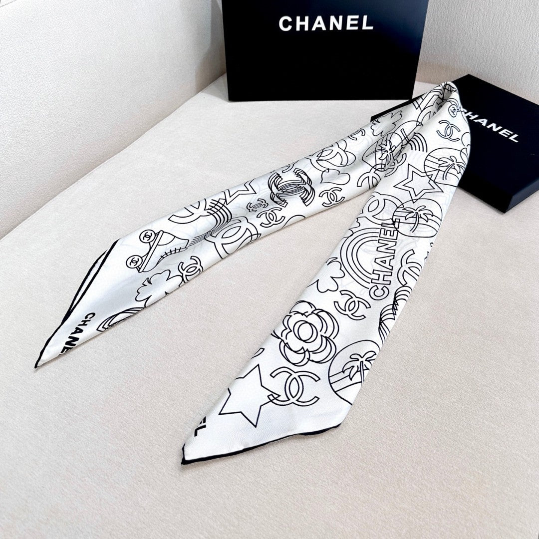 CHANEL 25S SCARF 90 IN TWILL SILK 740294