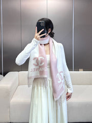 CHANEL 25S SCARF 184 IN MERINO WOOL 727322