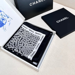 CHANEL 25S SCARF 90 IN SILK 732108