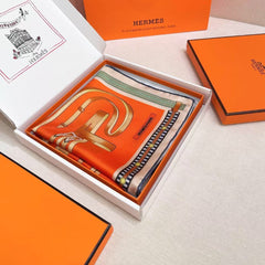 HERMES 25S SCARF 90 IN SILK 735838