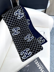 CHANEL 25S SCARF 185 IN CASHMERE 721526