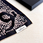 CHANEL 25S SCARF 90 IN SILK 724785