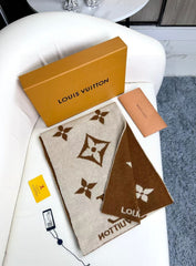 LV SCARF 180 CM IN CASHMERE 700778