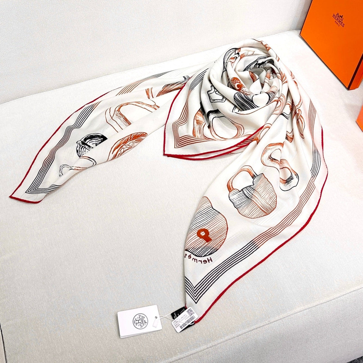 HERMES 25S SCARF 135 IN CASHMERE SILK 854592