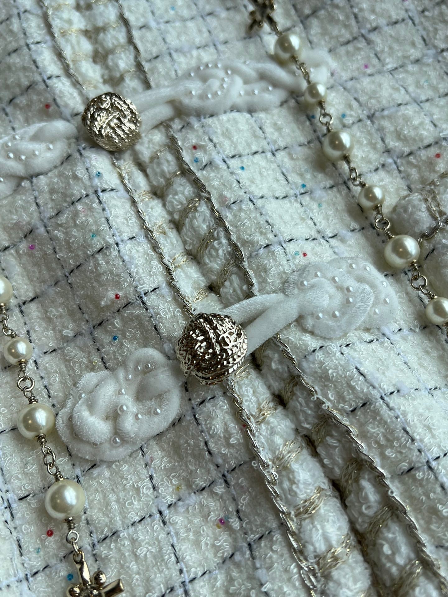 CHANEL WOOL COAT STYLE 9