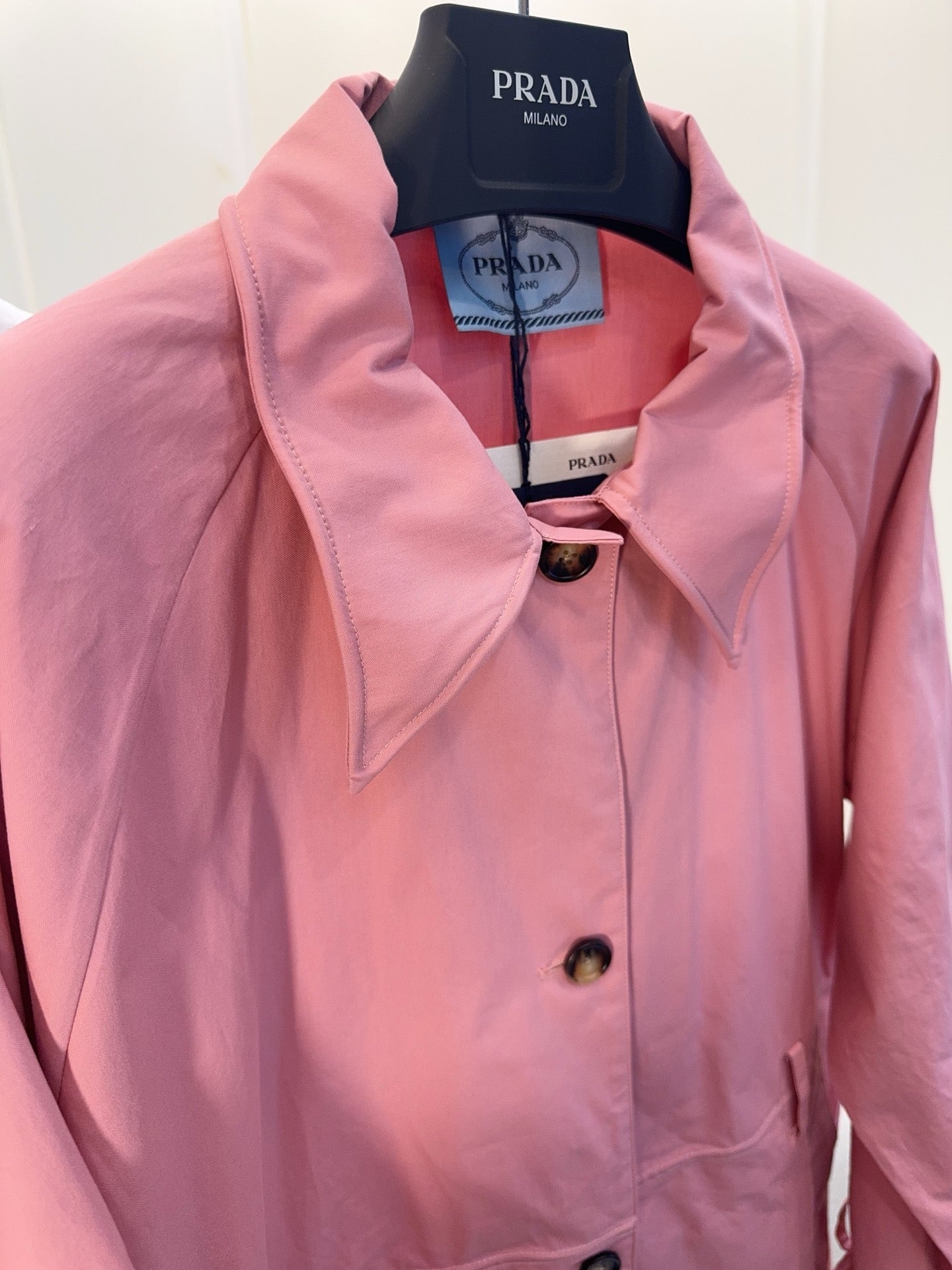 PRADA 25S TRENCH COAT 582