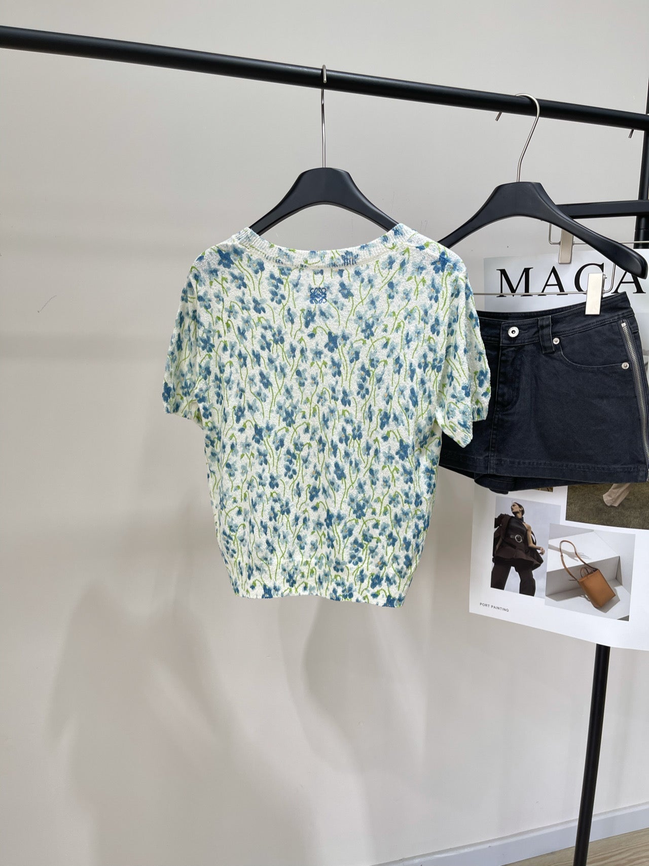 LOEWE SHORT-SLEEVE SWEATER WITH FLORAL KNIT 275922