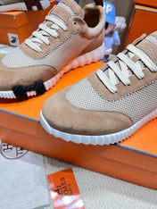 BOUNCING SNEAKER IN PEANUT BROWN SUEDE AND WHITE KNIT
