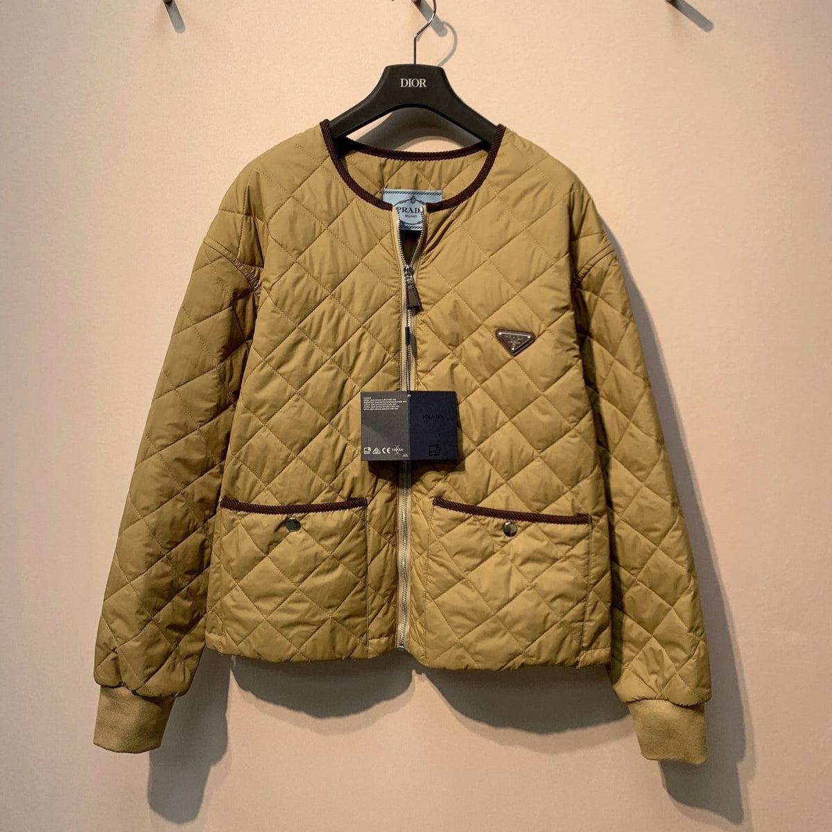 PRADA PUFFER JACKET STYLE 120