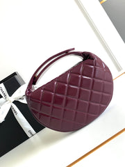CC 16 MINI POUCH IN DARK RED WINE GRAINED CALFSKIN AND GOLD METAL