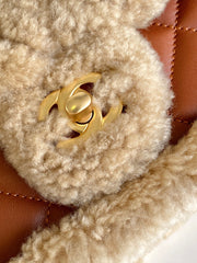CHANEL 25S FLAP BAG 18 CM IN BEIGE WOOL AND BROWN LAMBSKIN