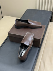 ALAIA 25S SQUARE TOE LOAFER IN BROWN CALFSKIN