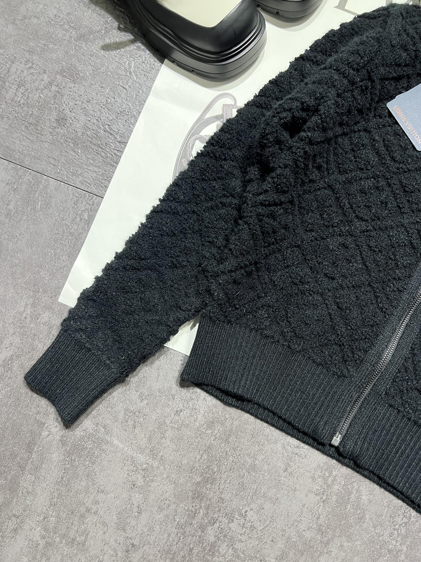 LV 25S CARDIGAN 184096